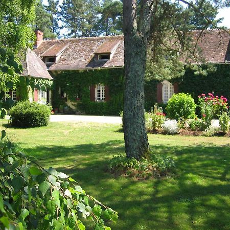Le Canard Au Parapluie Rouge Bed and Breakfast Célon Εξωτερικό φωτογραφία